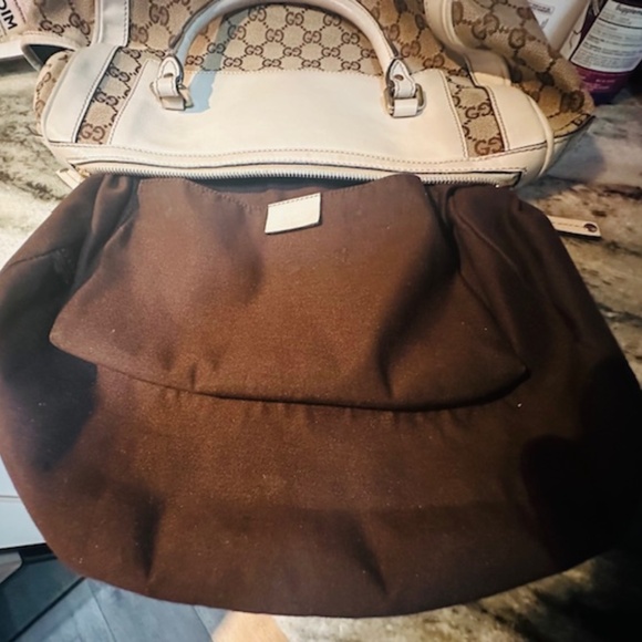 Adorable Vintage Small Flower Gucci Double Handle Bag! - Picture 11 of 16